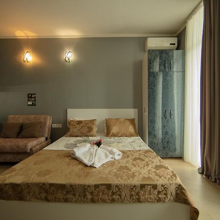 Tower Apartments Батуми Экстерьер фото