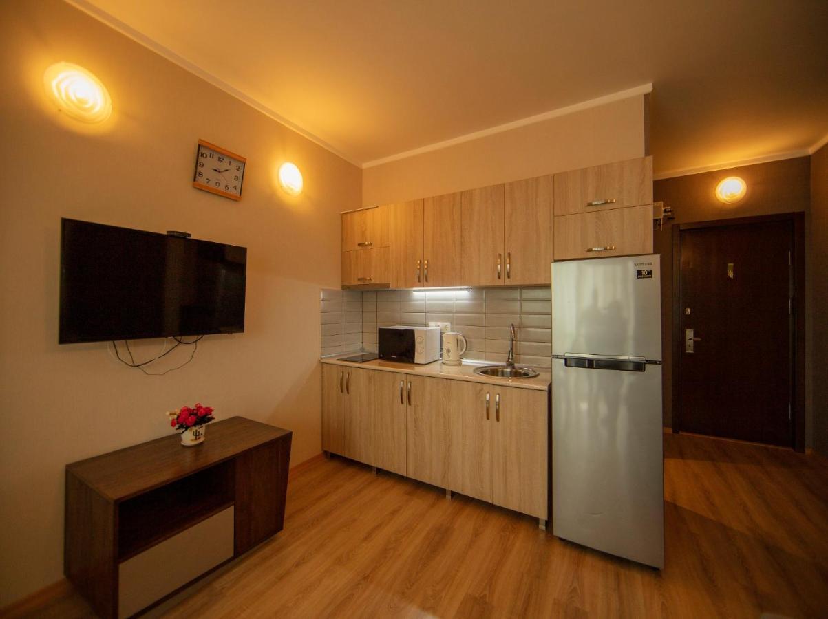 Tower Apartments Батуми Экстерьер фото