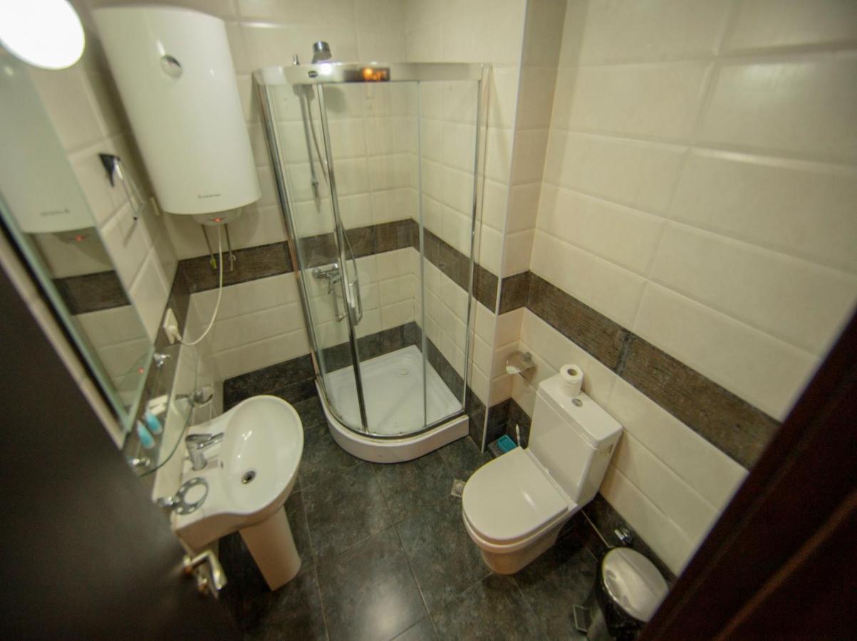 Tower Apartments Батуми Экстерьер фото